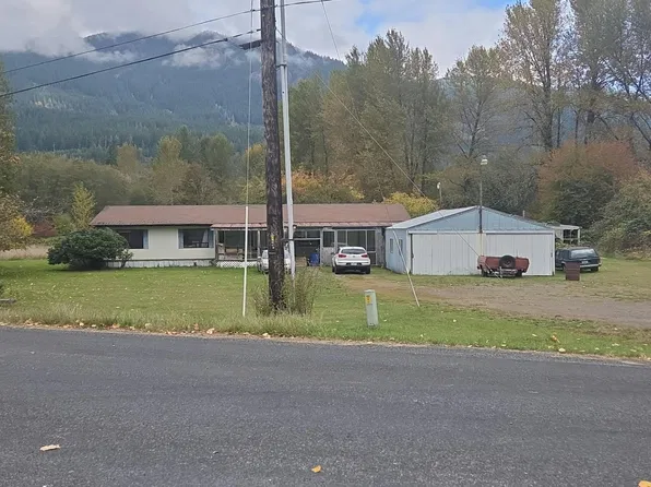 190 Bennett Rd, Randle, WA 98377