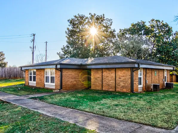 Magnolia Ridge Apartments