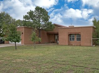 244 Dinkle Rd, Edgewood, NM 87015