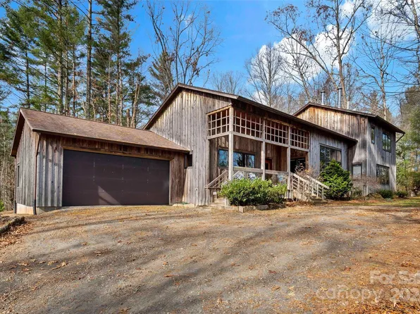219 Morning Star Dr, Bakersville, NC 28705