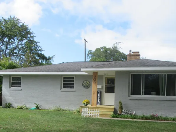 3045 Eastland Rd, Muskegon, MI 49441