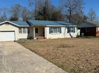 302 Cherokee Dr, Warner Robins, GA 31093