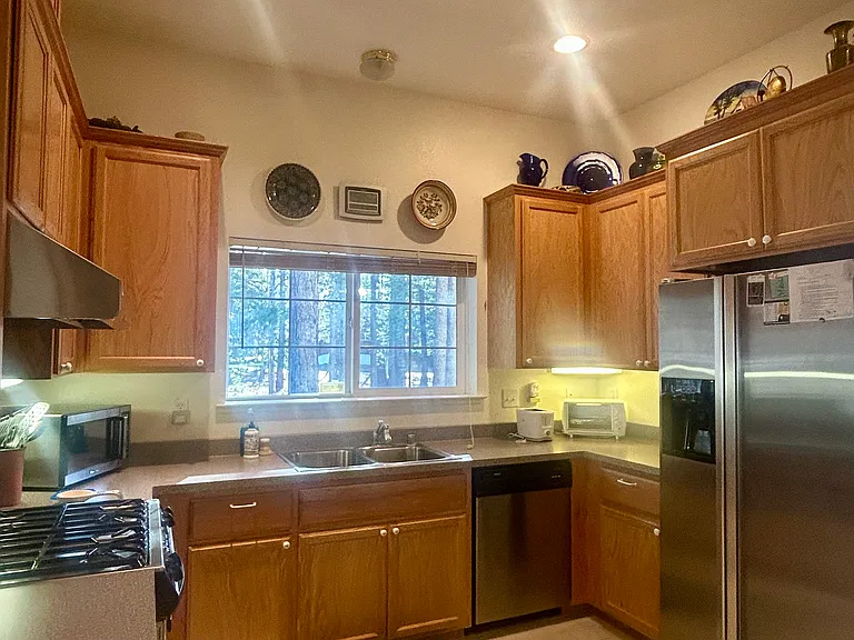 11820 Oslo Dr — Photo 6
