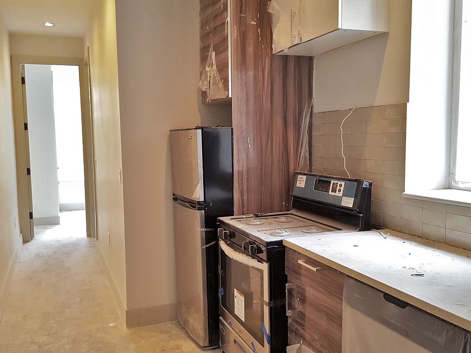 1st image of 489 Chauncey St #6L