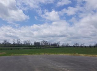 123 Willow Oak Way, Georgetown, KY 40324