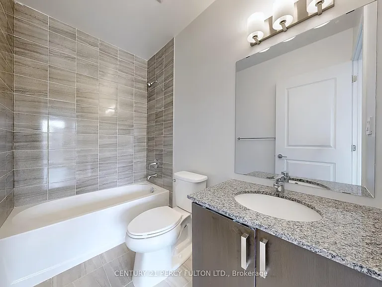 556 Marlee Ave #105 — Photo 34