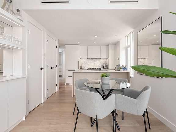 5th image of 1365 Davie St #403
