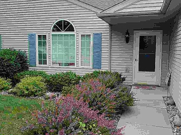2nd image of 1901 Stillwater Dr