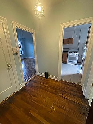 5th image of 4123 9th Ave APT A35