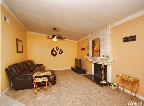 4th image of 3135 Miramonte Dr