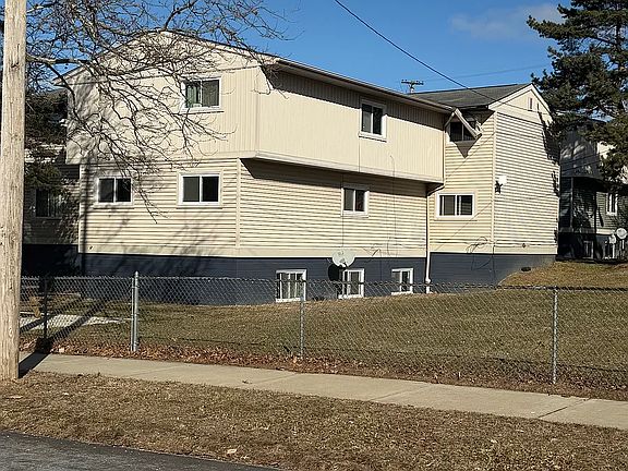 2nd image of 7334 Hough Ave #2