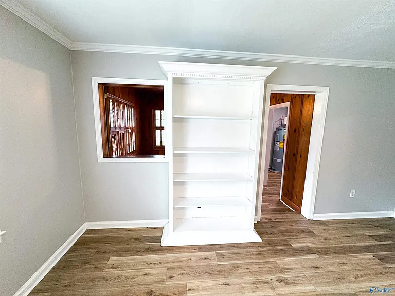 1530 Somerville Rd SE — Photo 7