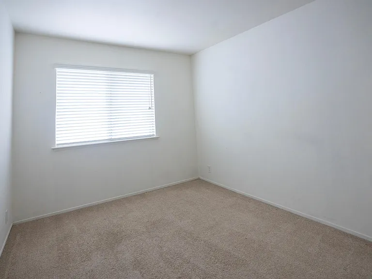 32270 Mercury Way — Photo 13