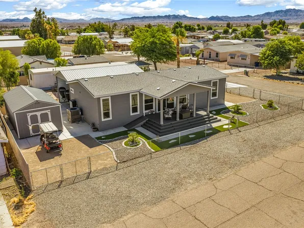 1090 E Spruce Dr, Mohave Valley, AZ 86440