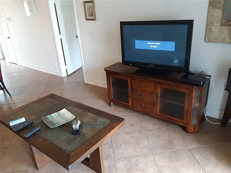 1501 S Ocean Blvd #218 — Photo 8