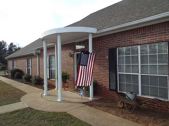 2nd image of 14 Hilltop Ln