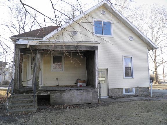 4th image of 414 N Main St