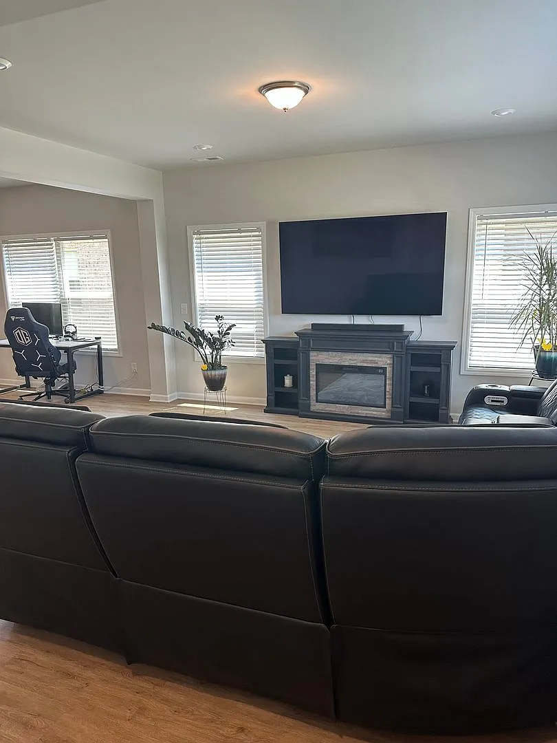 Beautiful Home in Boardwalk Subdivision in Athens — Photo 4