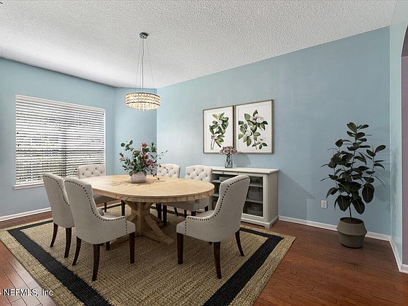 2nd image of 137 CANDLEBARK Drive