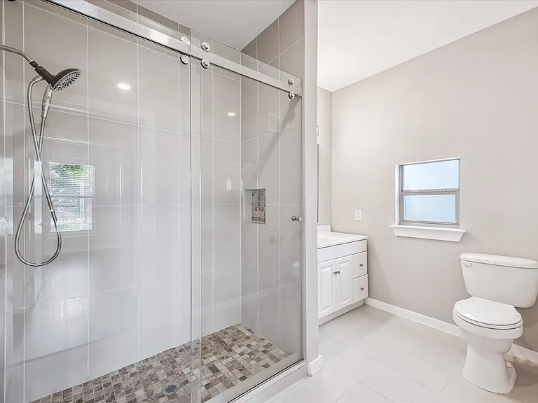 1201 Grove Blvd #1801 — Photo 8
