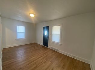 2700 SE 8th Ct, Des Moines, IA 50315