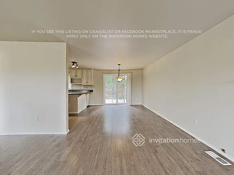 2225 23rd Street Pl SE — Photo 6