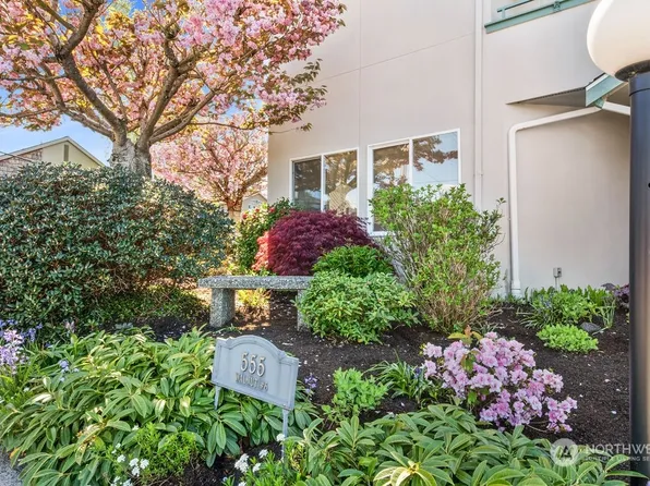 555 Walnut Street #6, Edmonds, WA 98020