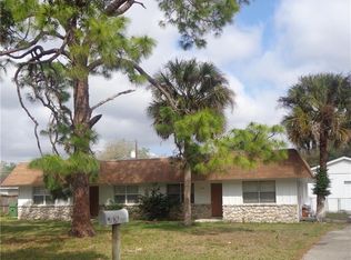 320 6th Ave, Labelle, FL 33935