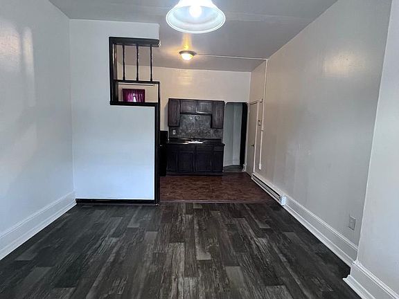 2nd image of 5043 N 10th St Floor 1