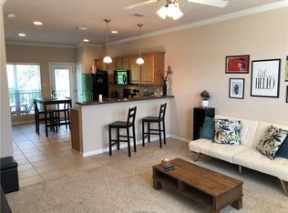 305 Holleman Dr #1105, College Station, TX 77840