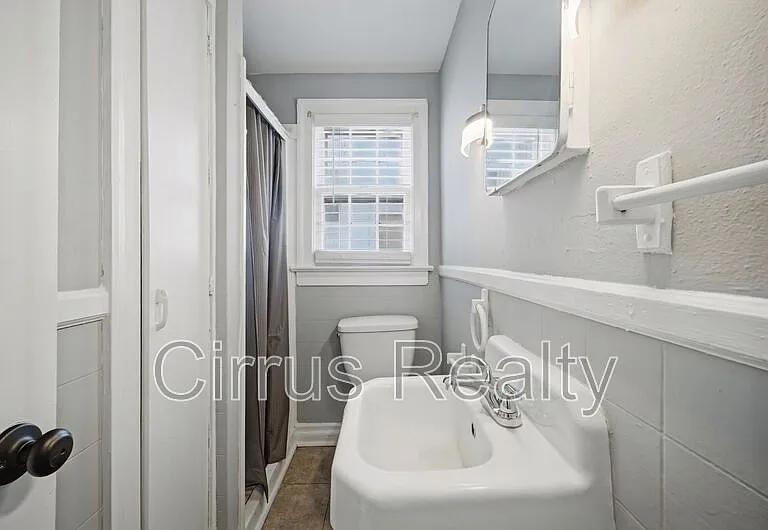 143 Maryland Ave #3 — Photo 9