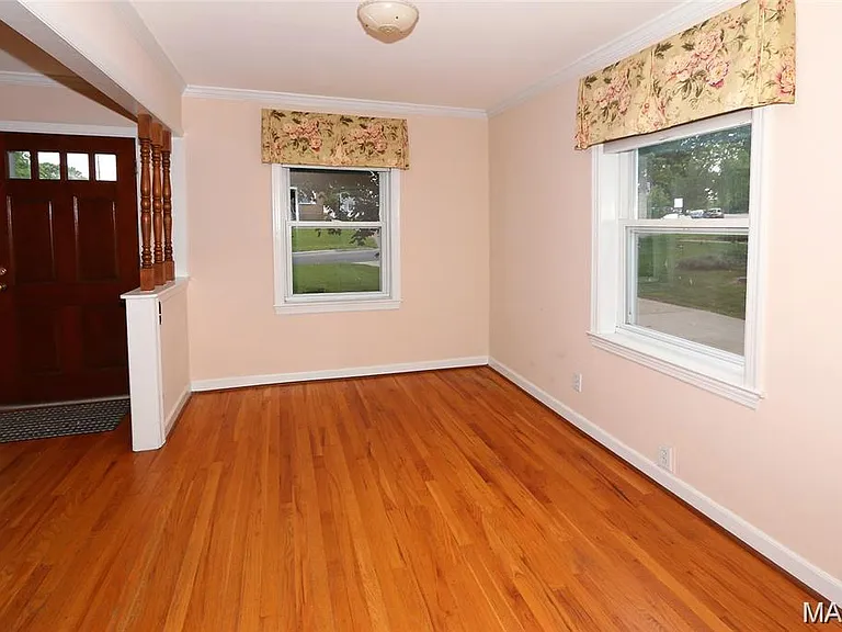 10501 Saint Michael Ln — Photo 6