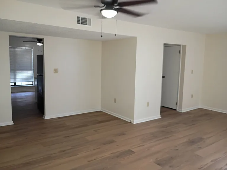 912 Pineland Ave #51 — Photo 5