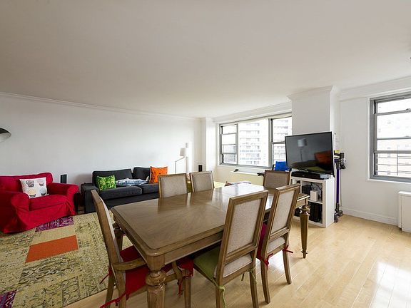 2nd image of 7025 Yellowstone Blvd APT 16N