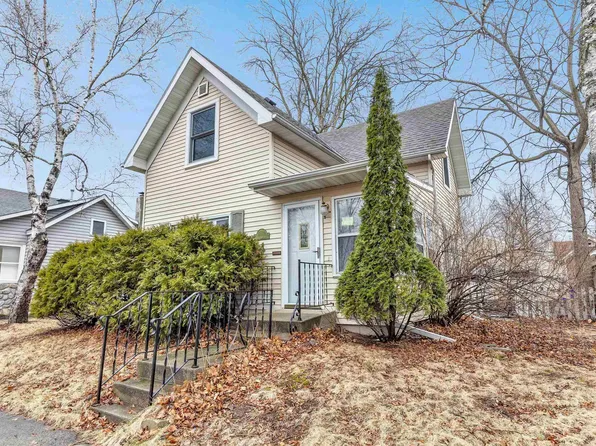 414 Klein St, Kaukauna, WI 54130