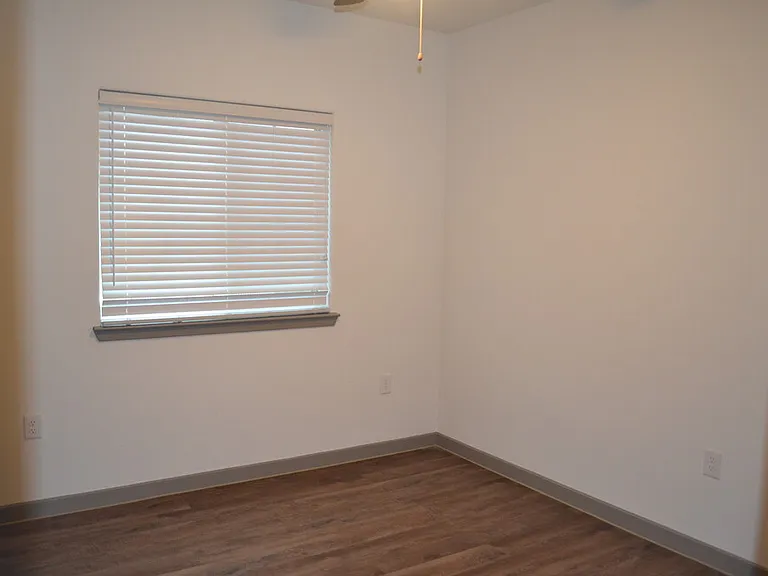 Majestic Ranch Apartment Homes — Photo 31