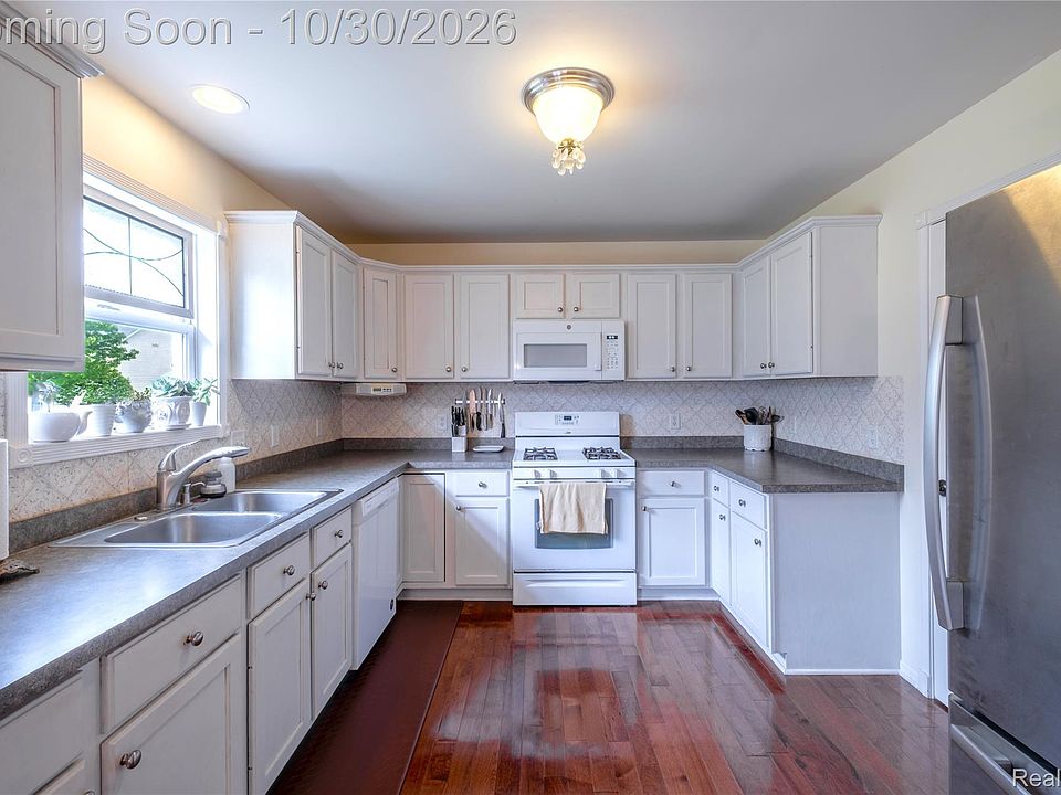 274 Creekwood Cir, photo 7