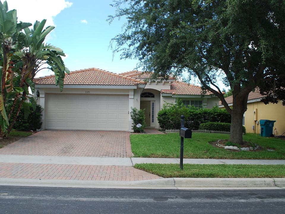 1st image of 3371 Flamborough Dr