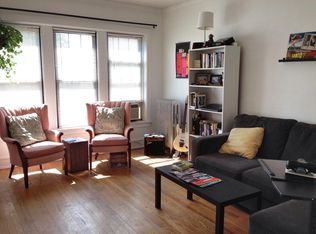 1202 W Eddy St APT 2, Chicago, IL 60657