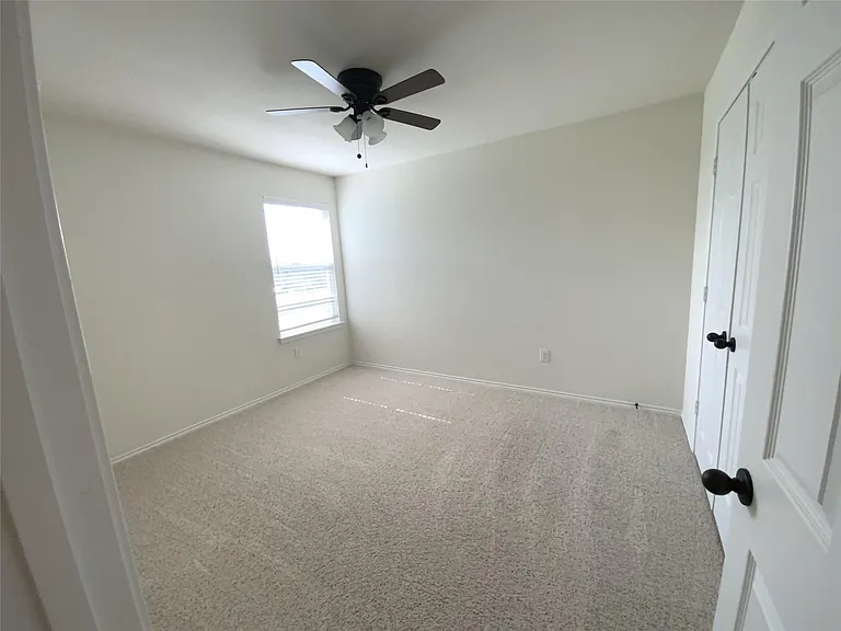 908 Solitude Dr — Photo 19