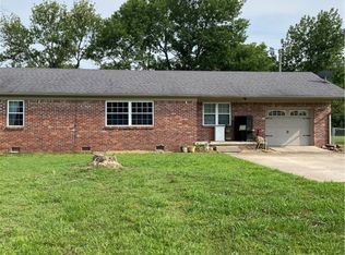 945 E Cherry St, Alma, AR 72921