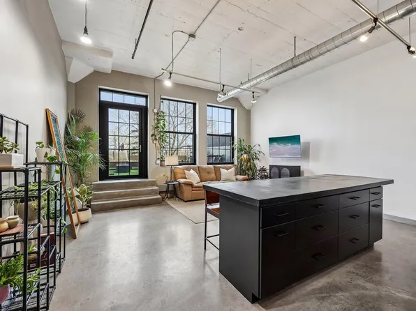 730 Stinson Blvd Unit 222, Minneapolis, MN 55413