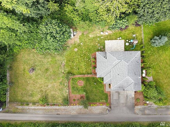 2nd image of 8420 152nd Ave NE