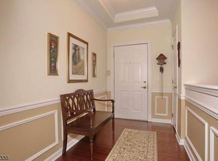 10218 Warrens Way, Wanaque, NJ 07465