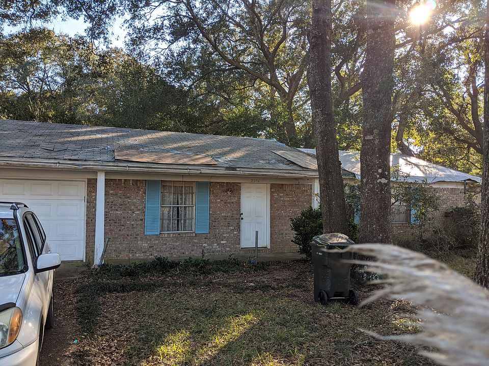 1st image of 2551 Longleaf Dr
