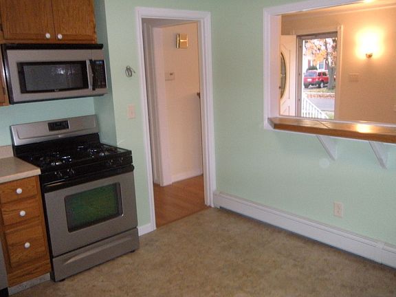 Kitchen has all new appliances