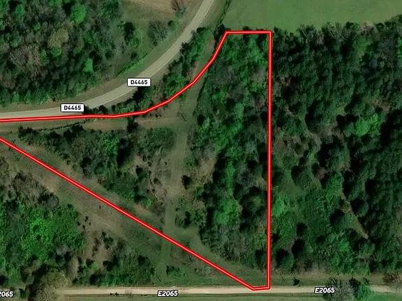 3rd image of 275 Bluebird Ln