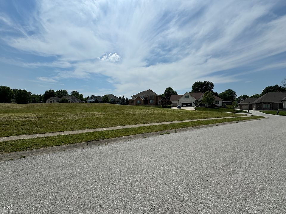 1st image of 727 Penny Ln