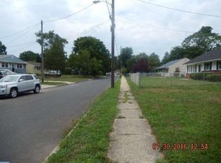 105 E North St, Clayton, NJ 08312