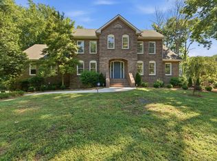 124 Laural Hill Dr, Smyrna, TN 37167